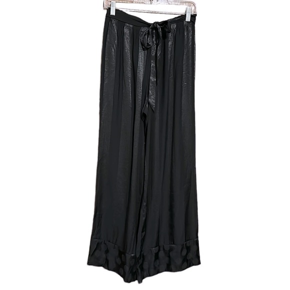 Victoria's Secret Satin Silky Wide Leg Flattering Lounge Black Pants Size Small - Picture 4 of 16
